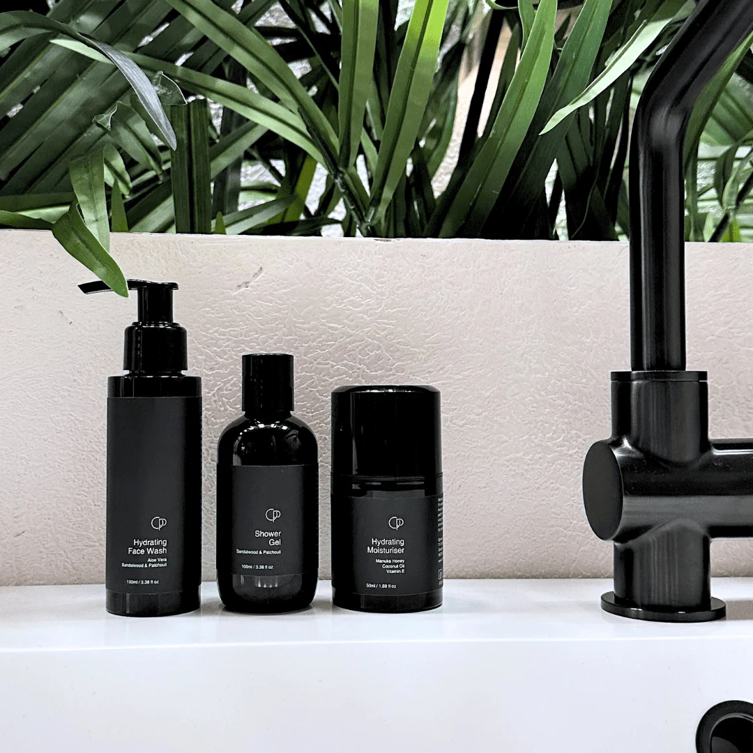 Oud Skincare Gift Set - Image 6