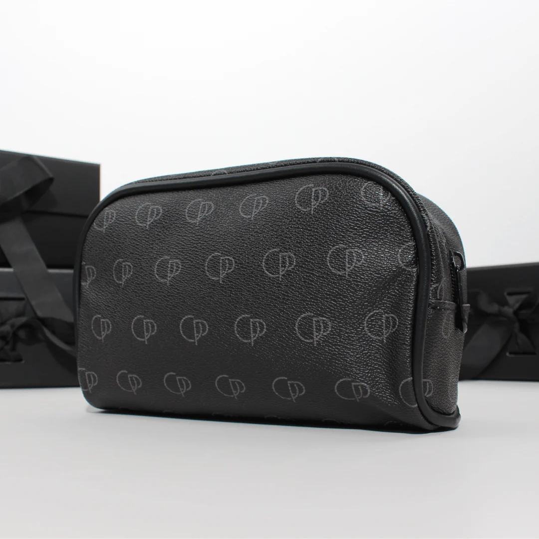 Monogram Cosmetic toiletry bag - Image 3